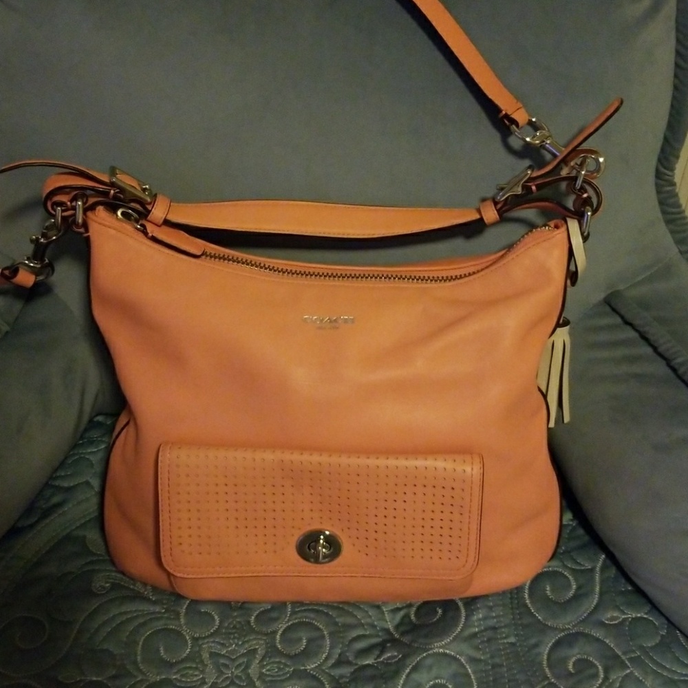 Handbag - Picture 4 of 4